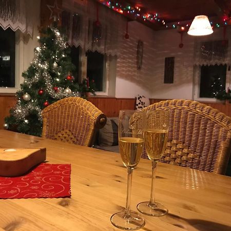 Chata U Koupaliste Chřibská Buitenkant foto
