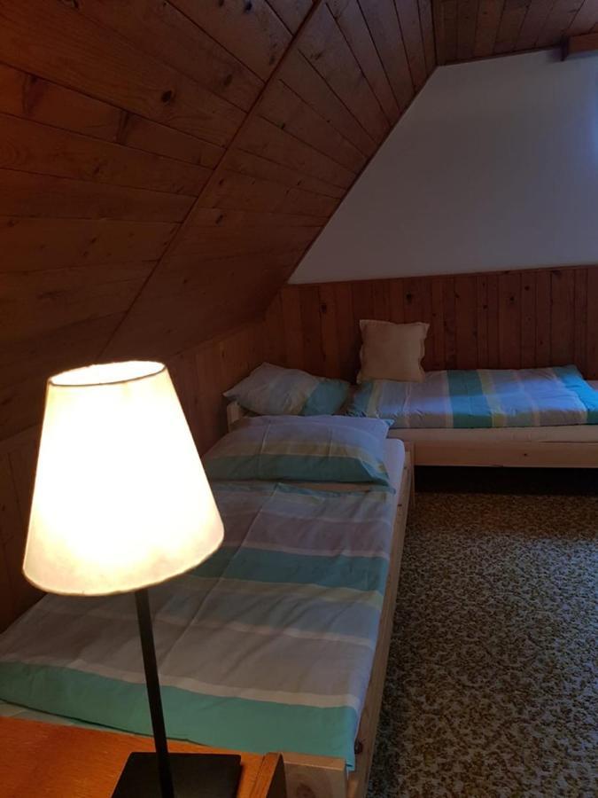 Chata U Koupaliste Chřibská Buitenkant foto